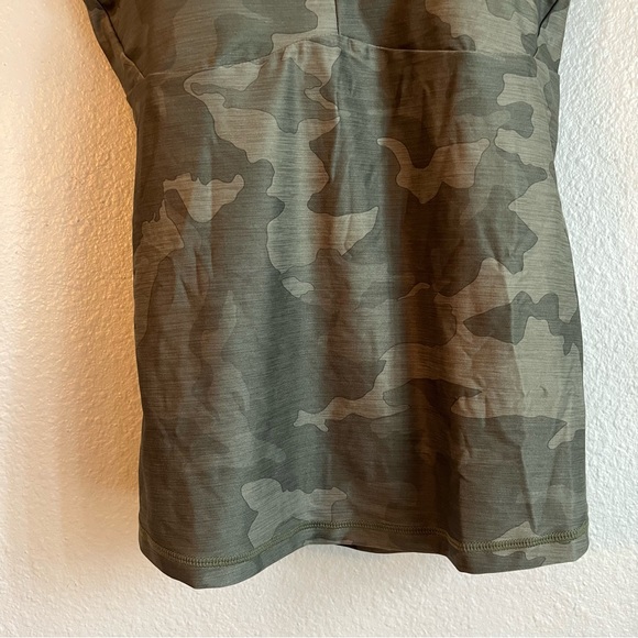 Prana Layna Bra Tank Sage Green Camo - Picture 5 of 8